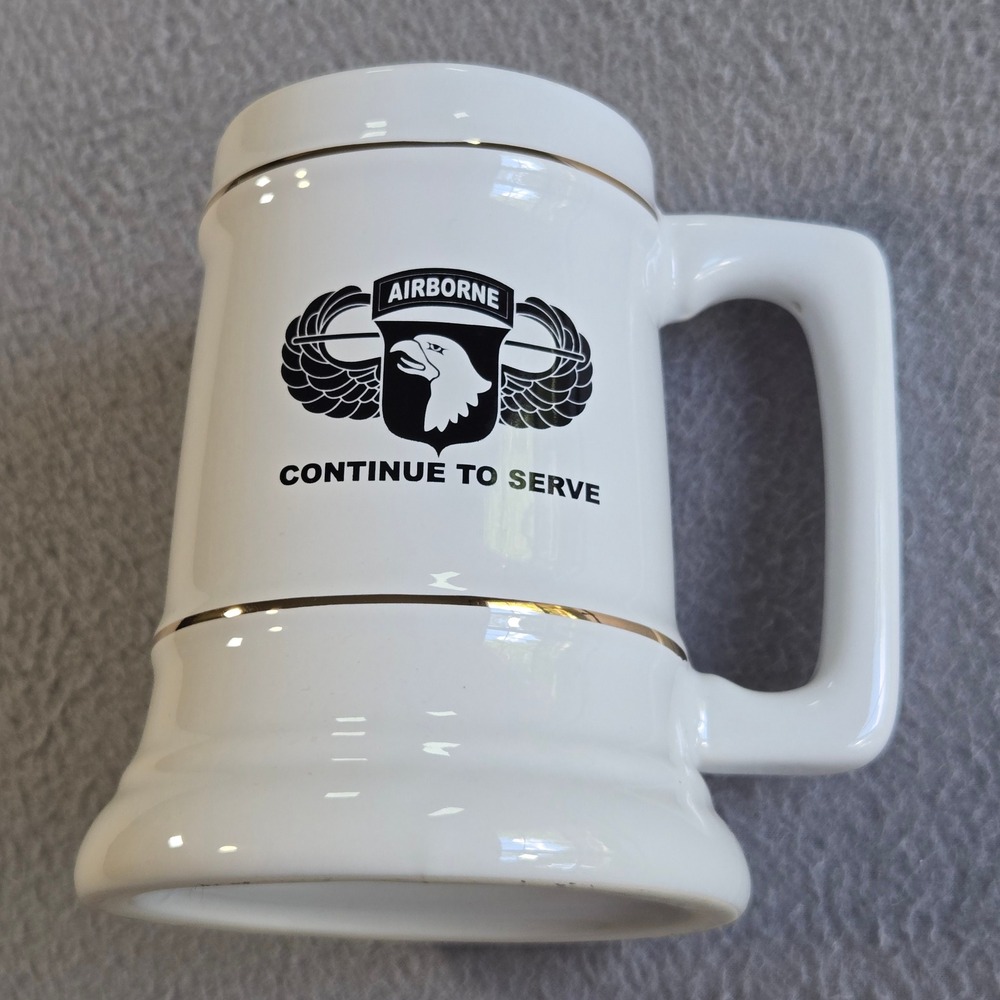 M-Ware 101st Airborne Beer Stein Unisex OS White Screaming Eagle Gold Trim Mug